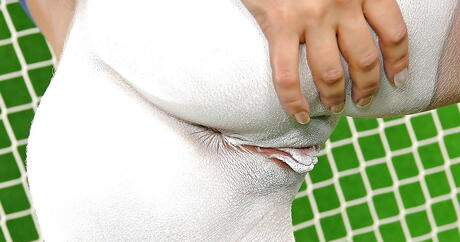 Stunning russian blond milf Cherry Jul shows some fetish 